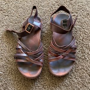 Chaco Fallon Sandals- Leather